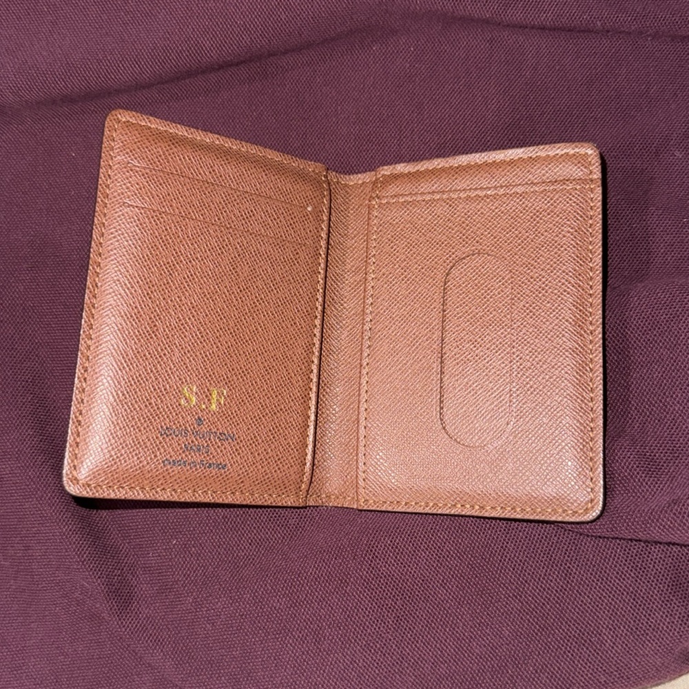 Men’s or Women’s Louis Vuitton Brown Monogram Pocket Holder! Purchased in SF!! - Picture 12 of 17